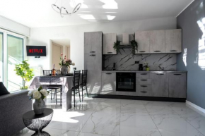 New Apartment with 4 bethrooms Milano